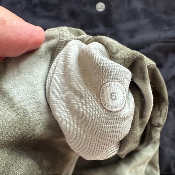 Lululemon Leggings Women’s 6 Align Diamond Dye Athletic Cropped High Rise - Picture 7 of 7